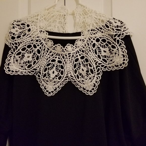 Gorgeous 2-piece outfit . Lace. New. WOT. - Picture 10 of 16